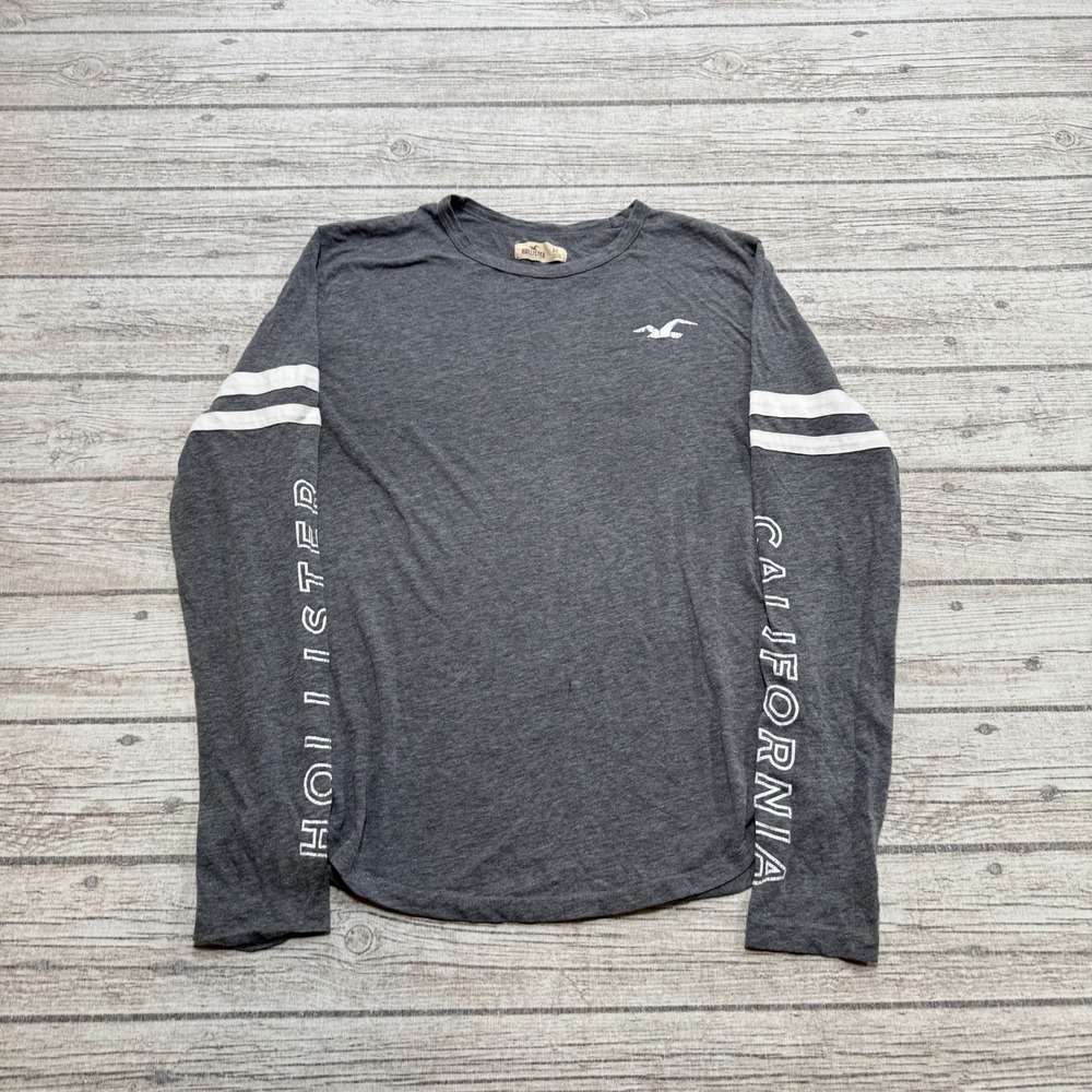 Y2K Hollister Shirt Men's XS Gray Sleeve Spellout Long Sleeve Varsity Athleisure